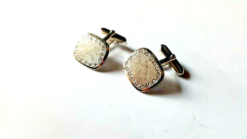 Boutons De Manchette Anciens - Diamètre 14mm - Couleur Dorée - Matière Inconnue - Occasion (voir Photos)