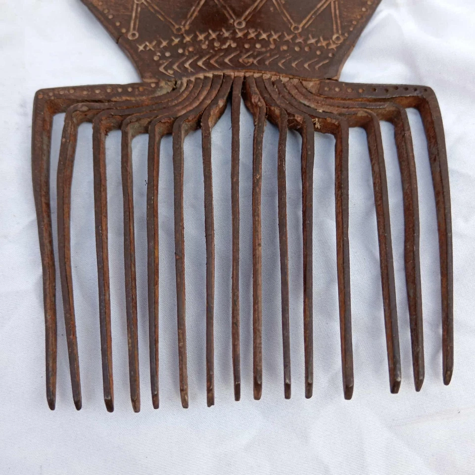 Antique Carpet Comb Wrought Iron BERBER FOLK ART  19th Textile Tool w Decoration - Image 4 of 4