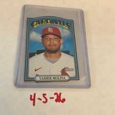 2021 Topps Heritage 1972 Die-Cuts #72DC-18 Yadier Molina St. Louis Cardinals