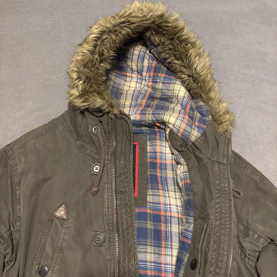 Chaqueta De Colección American Eagle Para Hombre L Verde Militar Parka Piel Franela Forrada LEER Foto 3 de 4