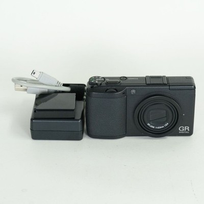 RICOH GR DIGITAL II Kompakt Digitalkamera Top Zustand