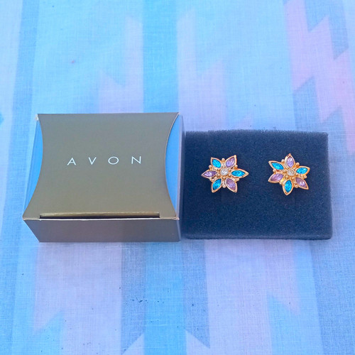 Avon Flower Cluster Stud Earrings Gold Tone Blue & Purple Marquise Stones