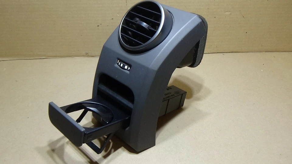 Land Rover LR3 2005-2009 portavasos de ventilación lateral para pasajeros gris Foto 2 de 4