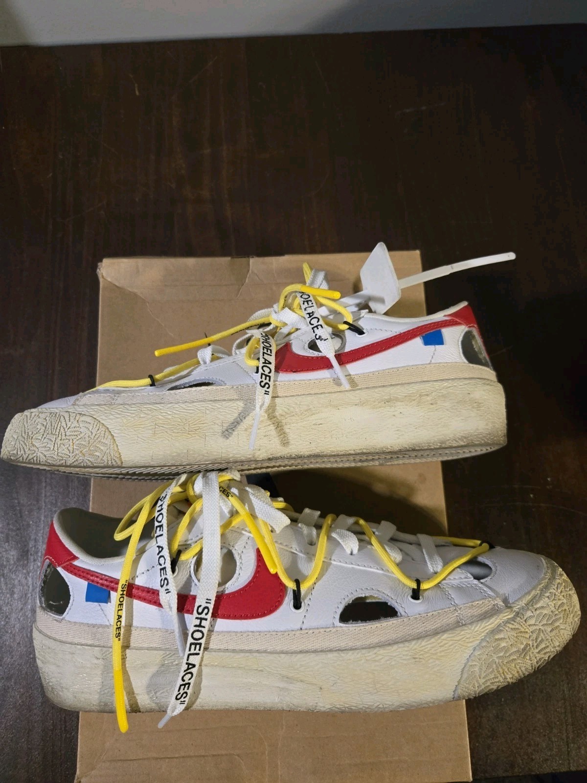 OFF WHITE X NIKE Nike Off White x Blazer Low 77 Bianco Università Rosso 9 5