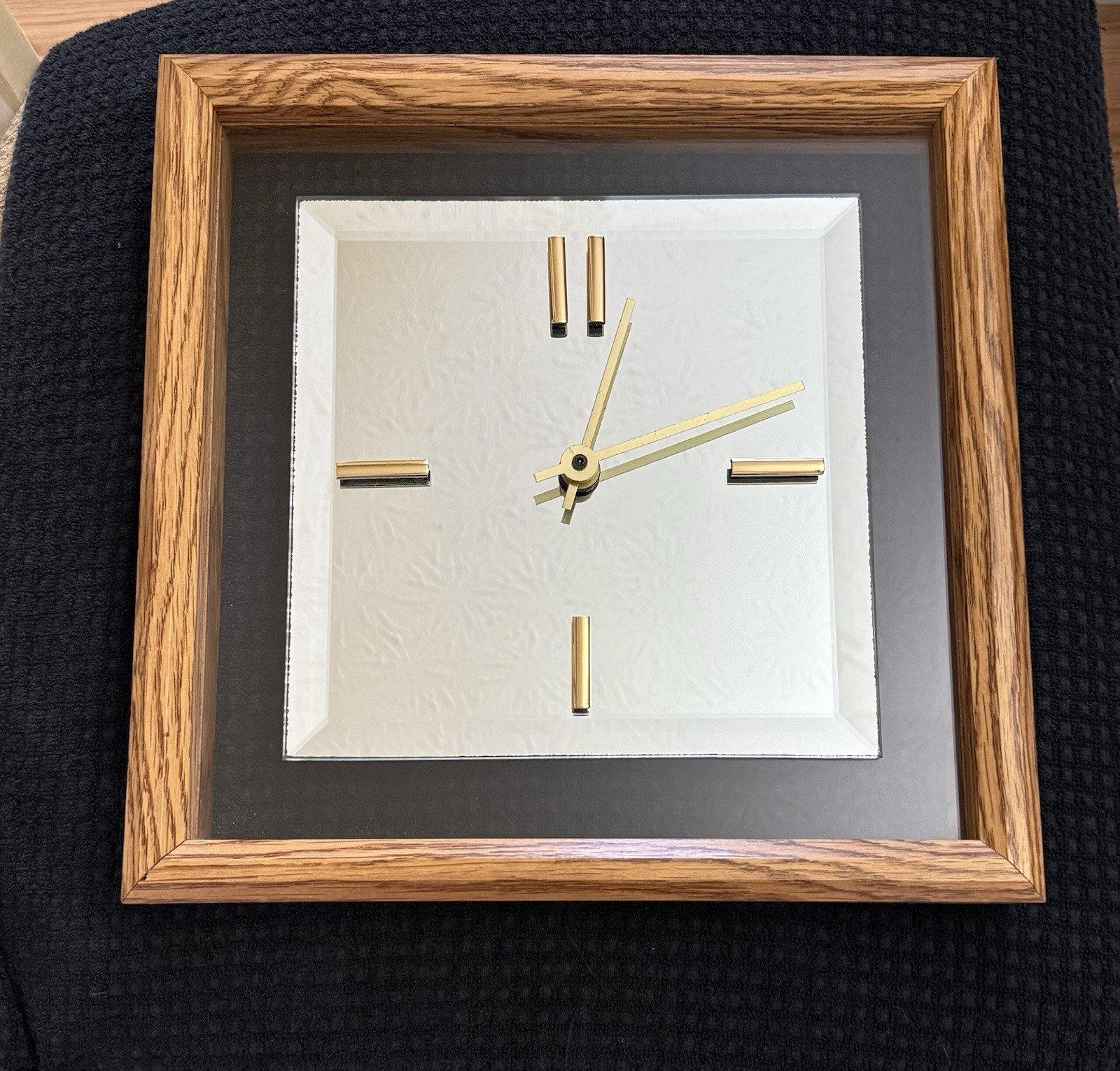Vintage Spartus Mid Century Modern Floating Lucite Wall Clock Oak Brass Markers photo