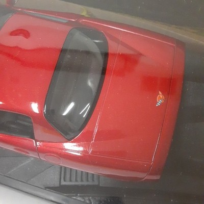 CHEVROLET CORVETTE C5 coupé rouge candy 1/18 HOT WHEELS 25618