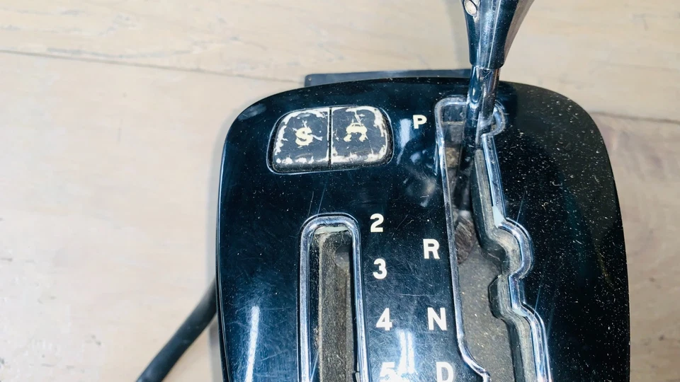 OEM 2004-2009 JAGUAR XJ8 XJR VANDEN PLAS Gear Shifter Assembly 2W93-7K004-AM - Image 4 of 4