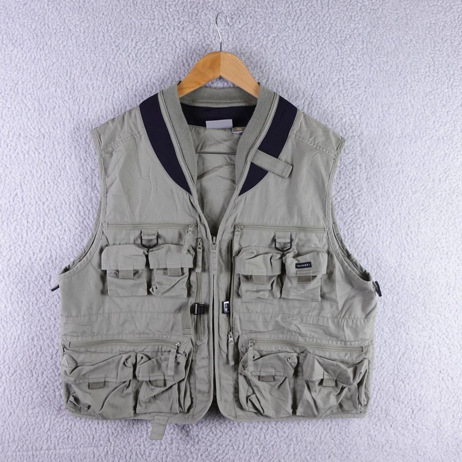 Quest Mens Utility Fishing Vest Sage Green Multi Pocket Gorpcore L/XL Outdoor