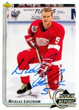NICKLAS LIDSTROM SIGNED AUTOGRAPHED CARD UPPERDECK 1992-1993 #363 REDWINGS RC