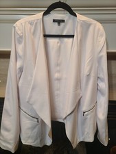Relativity Size L White Blazer