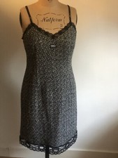 D&G Vintage Dress - Size 30/44 (pit to pit around 17 inch)