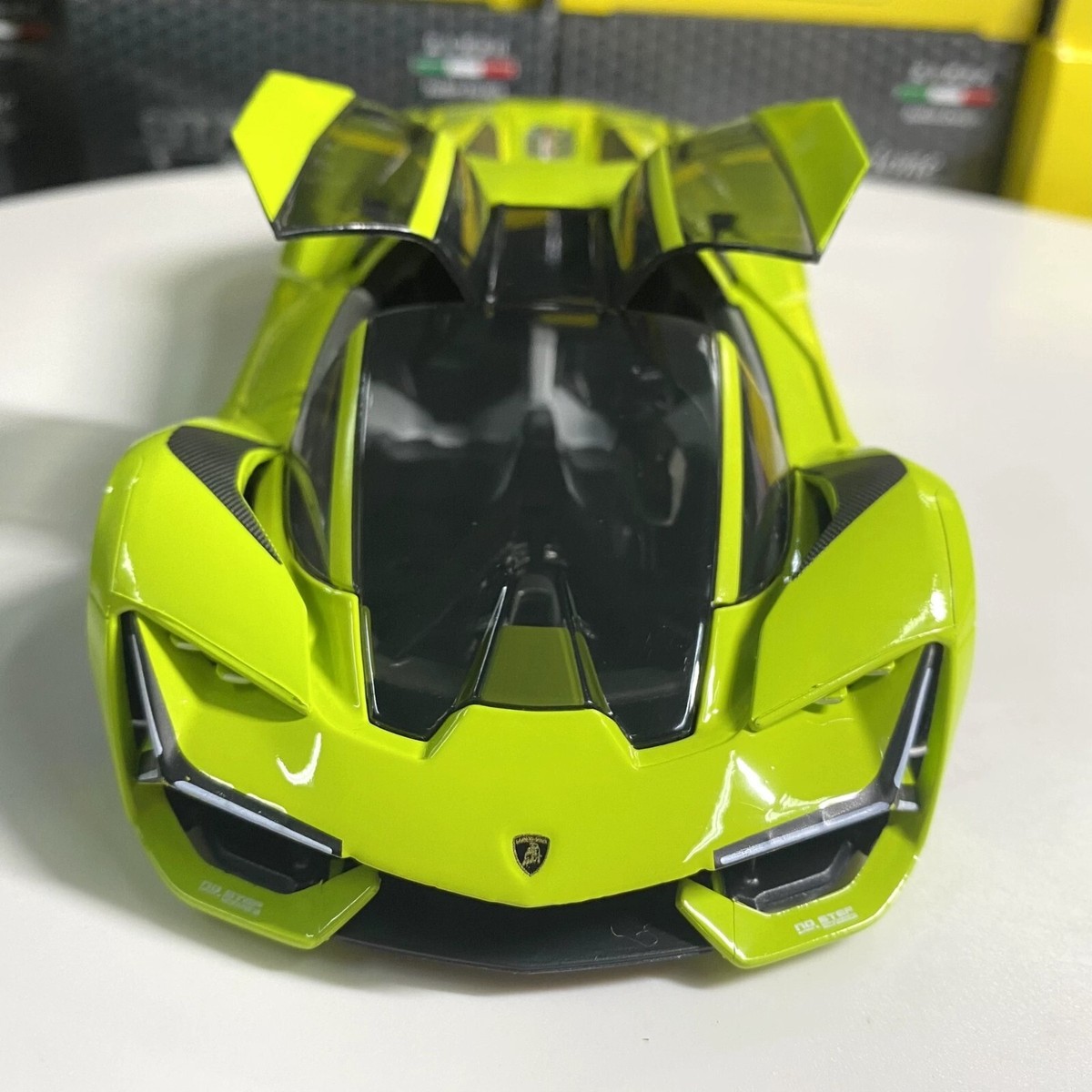 ラスト賞・01 SPORTS CARS 3MODELSCollection Lamborghini Terzo Millennio alloy sports car model Green 1:24 | eBay