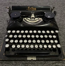 1938 German Seidel & Naumann Erika Modell S Typewriter - For Parts/Restoration