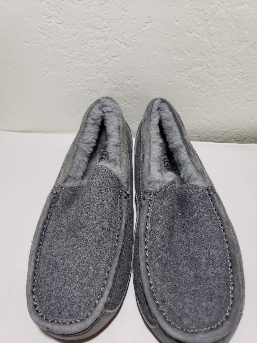 UGG Australia Ascot Gray Suede/ Blue Leather Slippers Size EU42 / US 7 429- UGG Ascot Slipper 3233 Mens Size 7 US | eBay main image 2