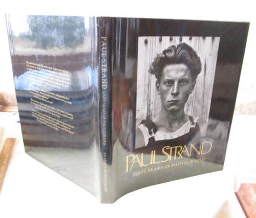 PAUL STRAND;SIXTY YEARS Of PHOTOGRAPHS,1976,Michael E. Hoffman,Illust,DJ - 第 1/5 張圖片