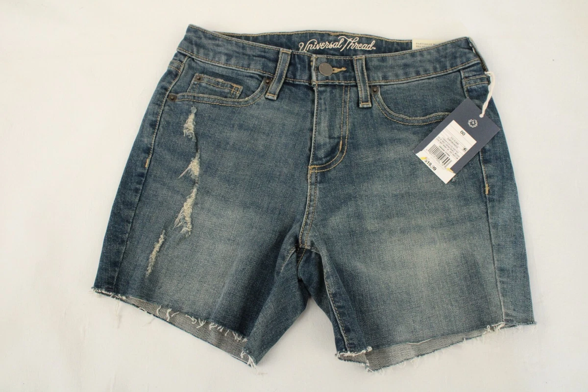 Women s Mid Rise Boyfriends Jean Shorts Universal Thread Size 00