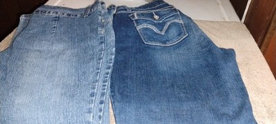 2 pairs women's jeans