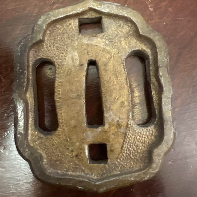 eyeknow74 日本刀　鍔　人物　渡し船縦80mm、横75mm eyeknow74 日本刀 鍔 人物 渡し船縦80mm、横75mm eyeknow74 日本刀 鍔