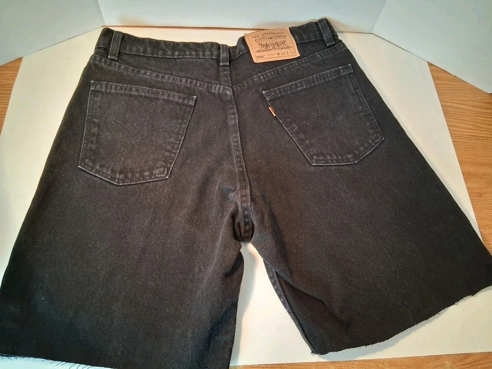 Vintage Levis 550 Cut Off Jean Shorts Jorts Size 36 Dark / Black 90s USA - Image 2 of 4
