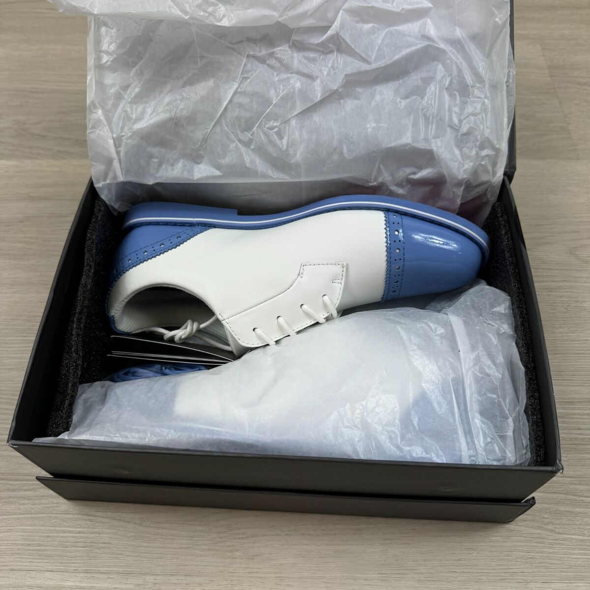 G/Fore Cap Toe Gallivanter Golf Shoes Womens 8 Carolina Blue G/Fore Cap Toe Gallivanter Golf Shoes Womens 8 Carolina Blue