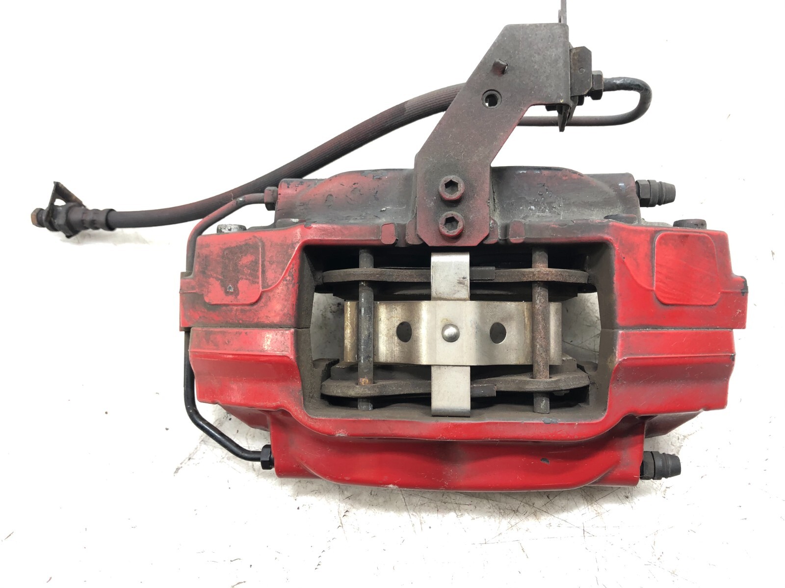 2014-2019 MASERATI GHIBLI SQ4 AWD RIGHT PASSENGER REAR BRAKE CALIPER OEM BREMBO.