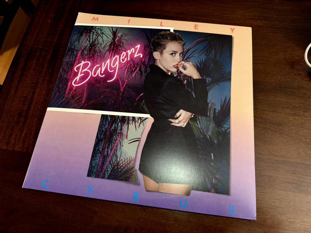 Miley Cyrus: Bangerz 2017 Limited Numbered Pink RSD Record Store