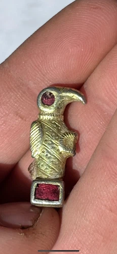 fibule avisforme merovengienne