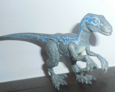 jurassic world attack pack velociraptor blue figure