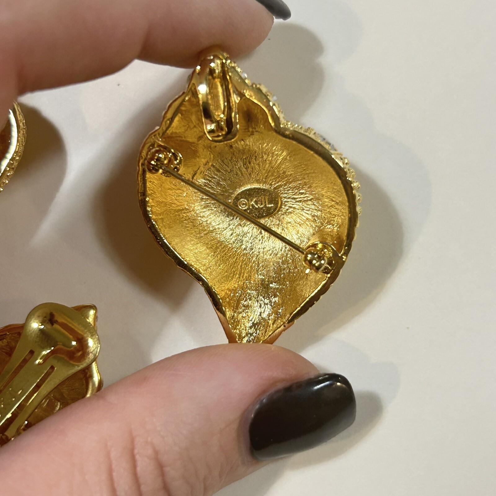 KJL Kenneth Jay Lane Brooch & Clip On Earrings Se… - image 7