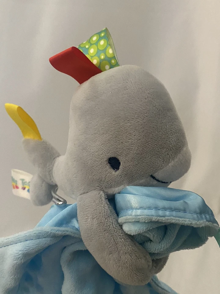 Taggies Bright Starts кит милый безопасности одеяло синий зеленый погремушка Minkey - Изображение 3 из 4