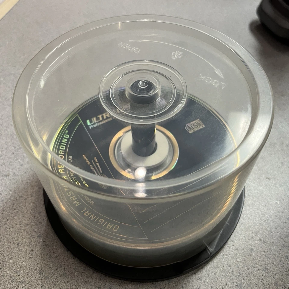 17 Unused MFSL Mobile Fidelity Sound Lab Ultradisc 24 Kt Karat Gold CD-R Discs - Image 2 of 4