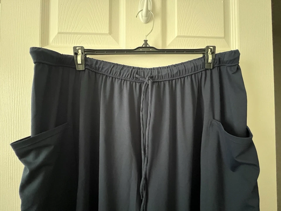 Halara Wide Leg Navy Pants 2X NWOT Elastic Tie Waist Side Pockets Poly/Spandex - Image 3 of 4