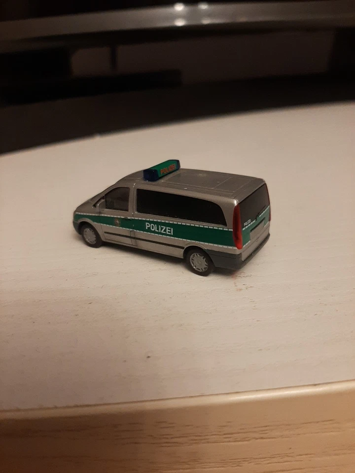 1:87 Herpa MB Vito Polizei,LEGGERE DESCRIZIONE - Immagine 2 di 4
