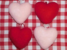 FELT 5.5" PUFFY VALENTINES DAY HEARTS SET/4 ORNAMENTS CRAFTS ORNIES BOWL FILLERS