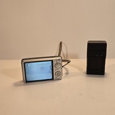 Sony Cyber-shot DSC-W290 Digital Point & Shoo...