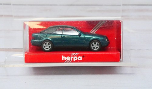 Herpa 032582, Mercedes Benz CLK Cabrio Convertible, Verde Metálico Escala 1/87 HO | Zustand: New