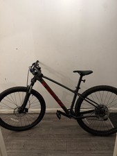 Trek Marlin 5 Men's Mountain Bike