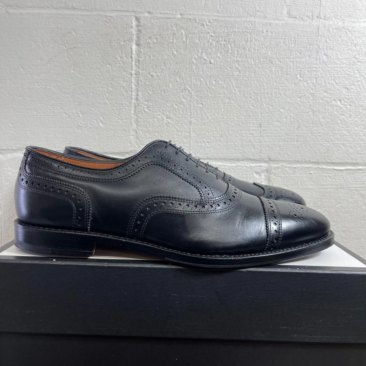 Brooks Brothers Black Wingtip Dress Shoes for Men for sale 