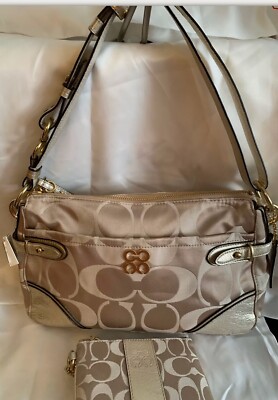 Coach 16429 Colette Light pale Khaki Gold Shoulder Handbag W