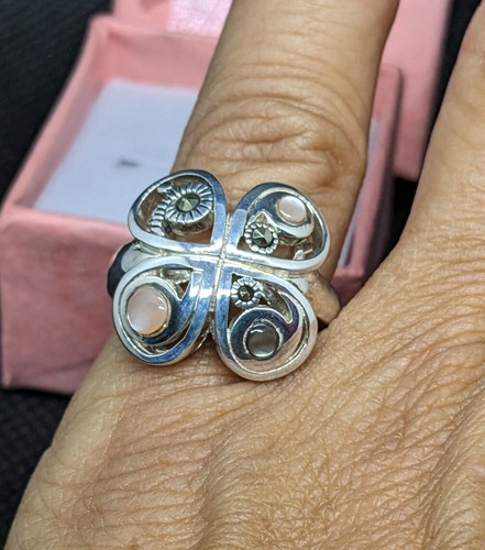 Sterling Silver Butterfly Ring with Mother of Pearl & Marcasite Box inc ...