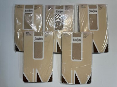 NEW NOS Neiman Marcus Pantyhose Sheer Support Pantyhose Sandalfoot Style 817