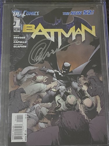 Signed BATMAN #1 New 52 CGC 9.4 by GREG CAPULLO DC Comics 2011 White Pages - Picture 4 of 6
