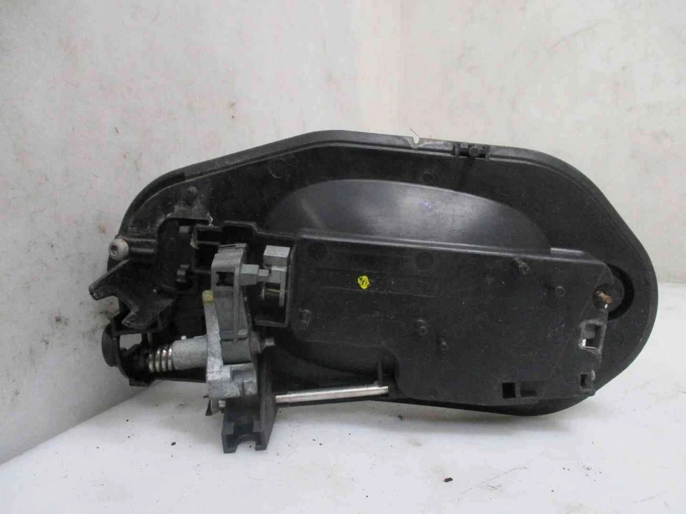 Poignee exterieure porte avant droite 51216961444 Bmw V E60 - Photo 2/3