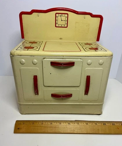 Wolverine Retro Vintage Small Tin Toy Stove and Oven (b)