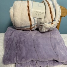 New Threshold 50"x60 White Plaid Fleece Throw Blanket Reversible Faux Shearling