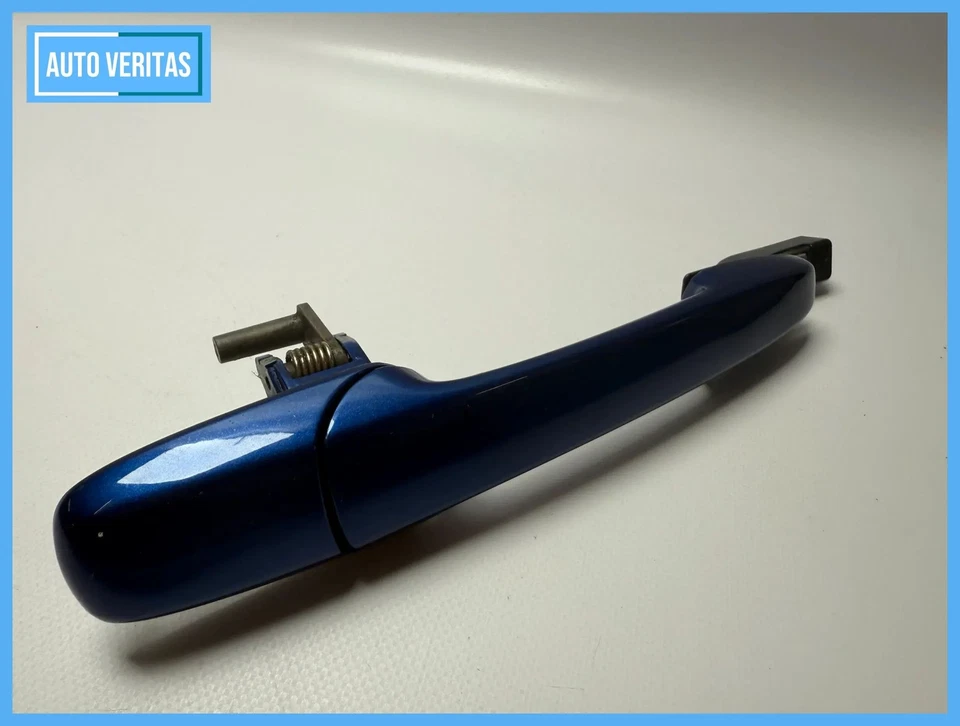 Original Mazda 6 door handle right back blue GJ6L - Image 3 of 4