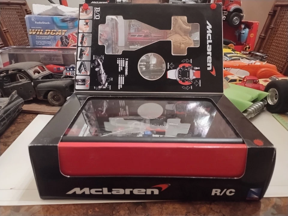 New McLaren Kimi Raikkonen #6 RC F1 Racing Car 1:24 Scale - Image 4 of 4