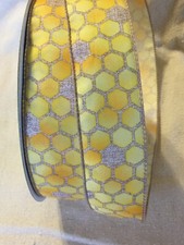 5 Yds. BEE HONEYCOMB WIRE EDGE RIBBON 1 1/2" W