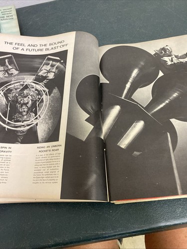 1964 Life international Magazine Cover RUSSIA'S NEW WEAPON GREAT JEWEL ROBBERY - Picture 4 of 4