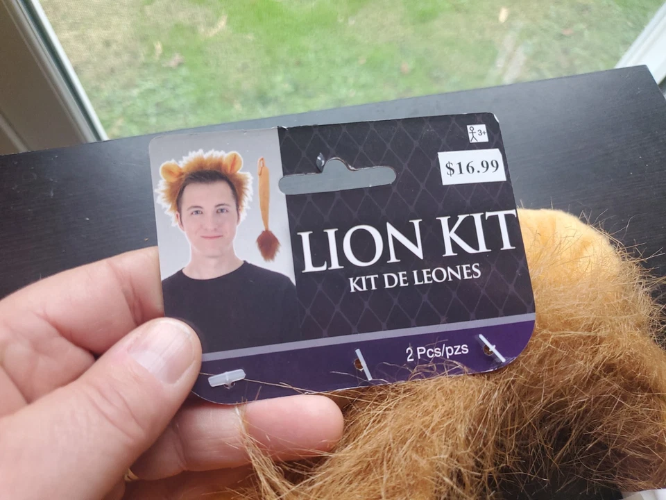 Kit de Disfraz Orejas Cola de León Diadema Prendas para la Cabeza Juegos con disfraces para Fiesta Temática de Animales Nuevo con Etiquetas Foto 2 de 4